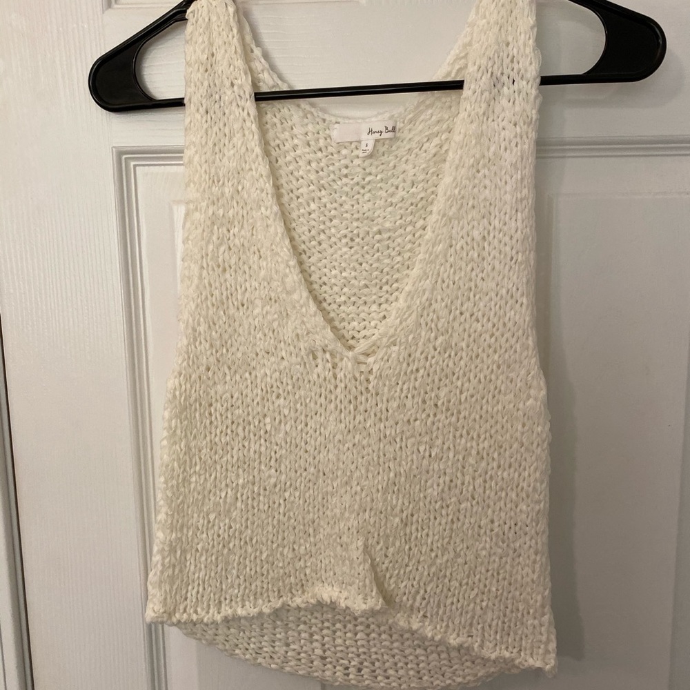 Knit V-neck tank top